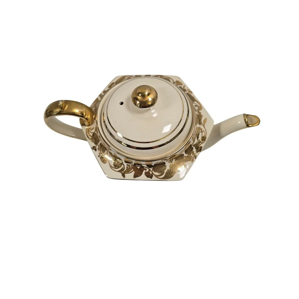 Sadler England Vintage Hexagonal‎ Teapot Cream and Gold Filigree 1484 7